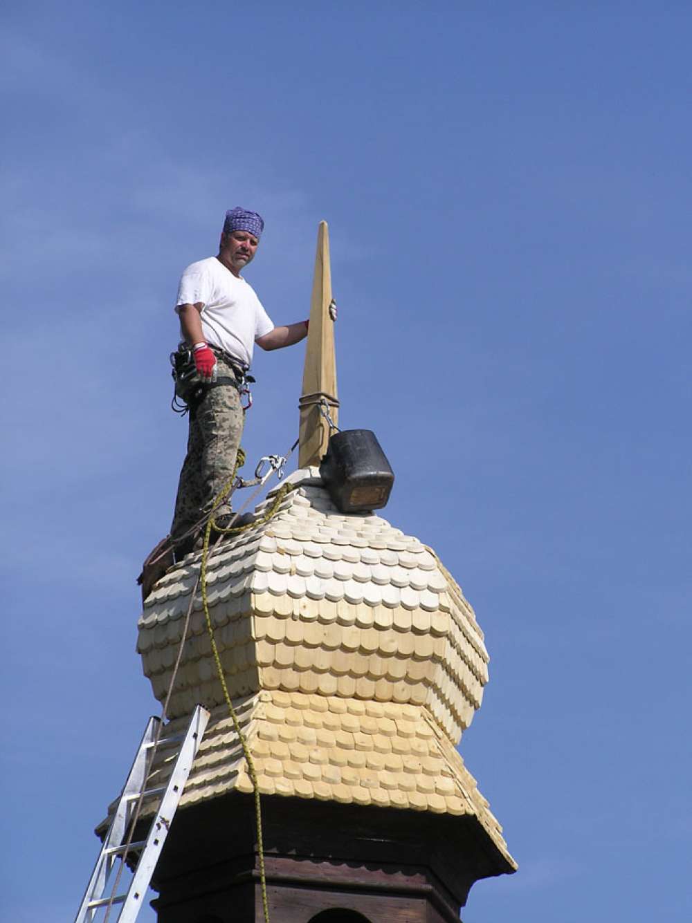  Ukázka realizace: dřevěný šindel, projekt Kaple v Tuněchodech u Stříbra