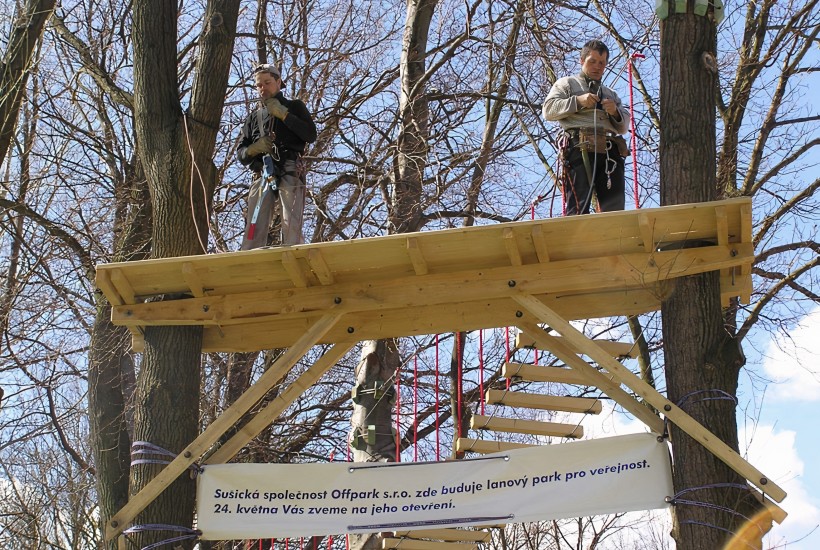 Instalace dřevěných talanů